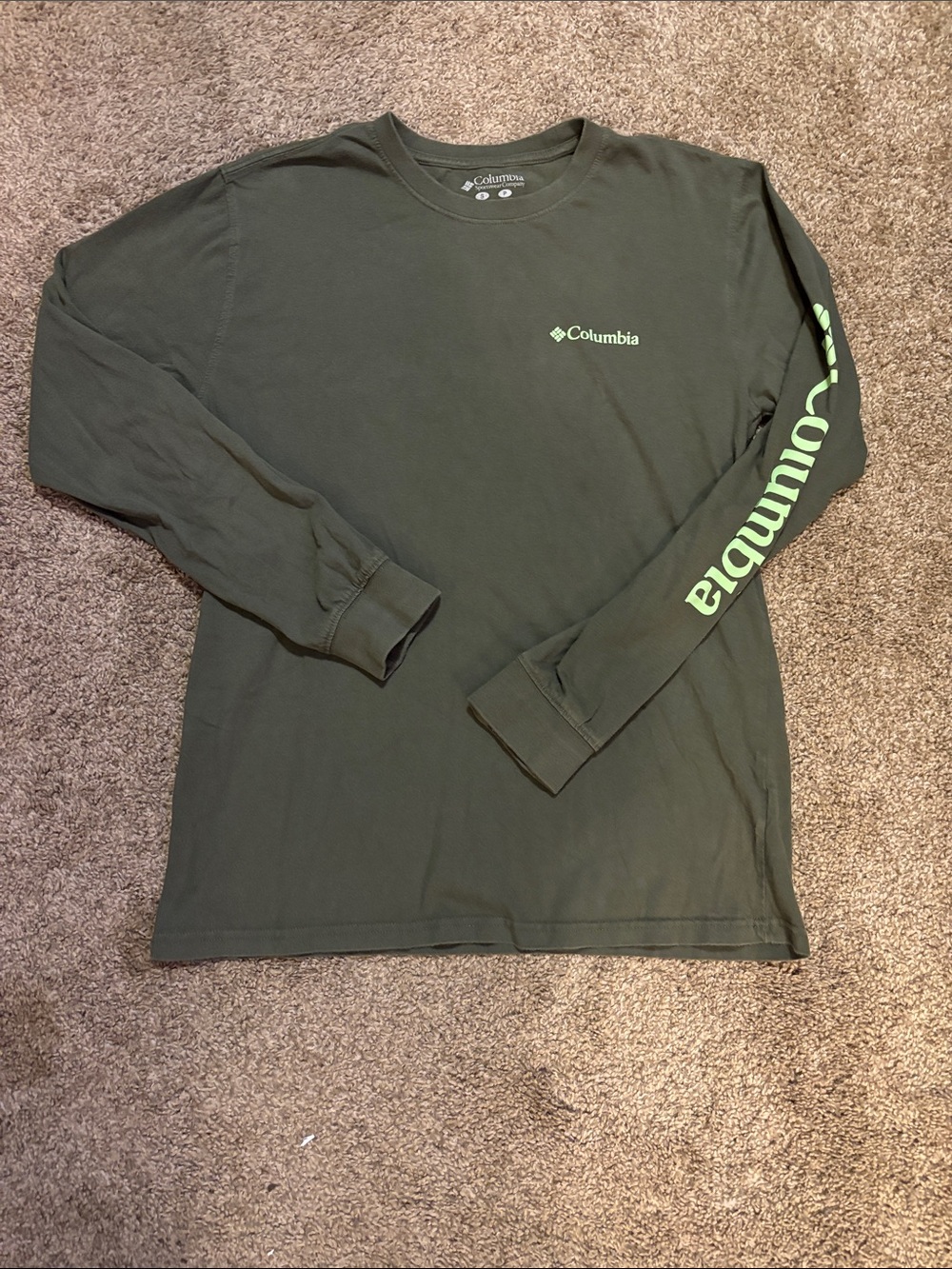 Columbia Men's Long Sleeve Logo Tee in Olive with Lime Sleeve Print